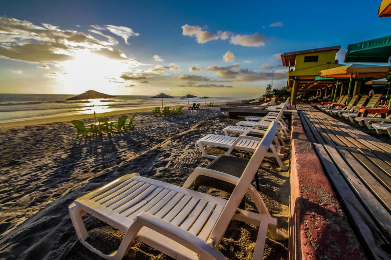 Hotel Estero Y Mar Playa el Pimental エクステリア 写真