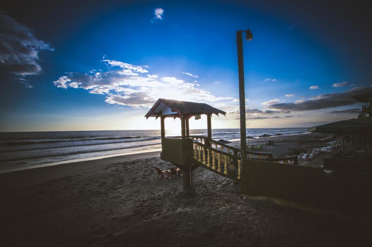 Hotel Estero Y Mar Playa el Pimental エクステリア 写真