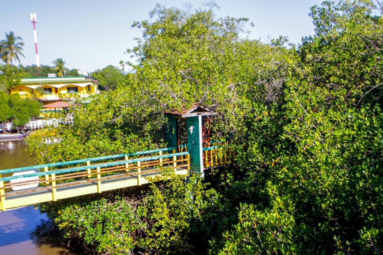 Hotel Estero Y Mar Playa el Pimental エクステリア 写真