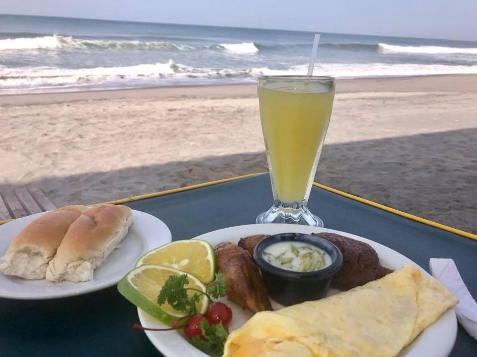 Hotel Estero Y Mar Playa el Pimental エクステリア 写真